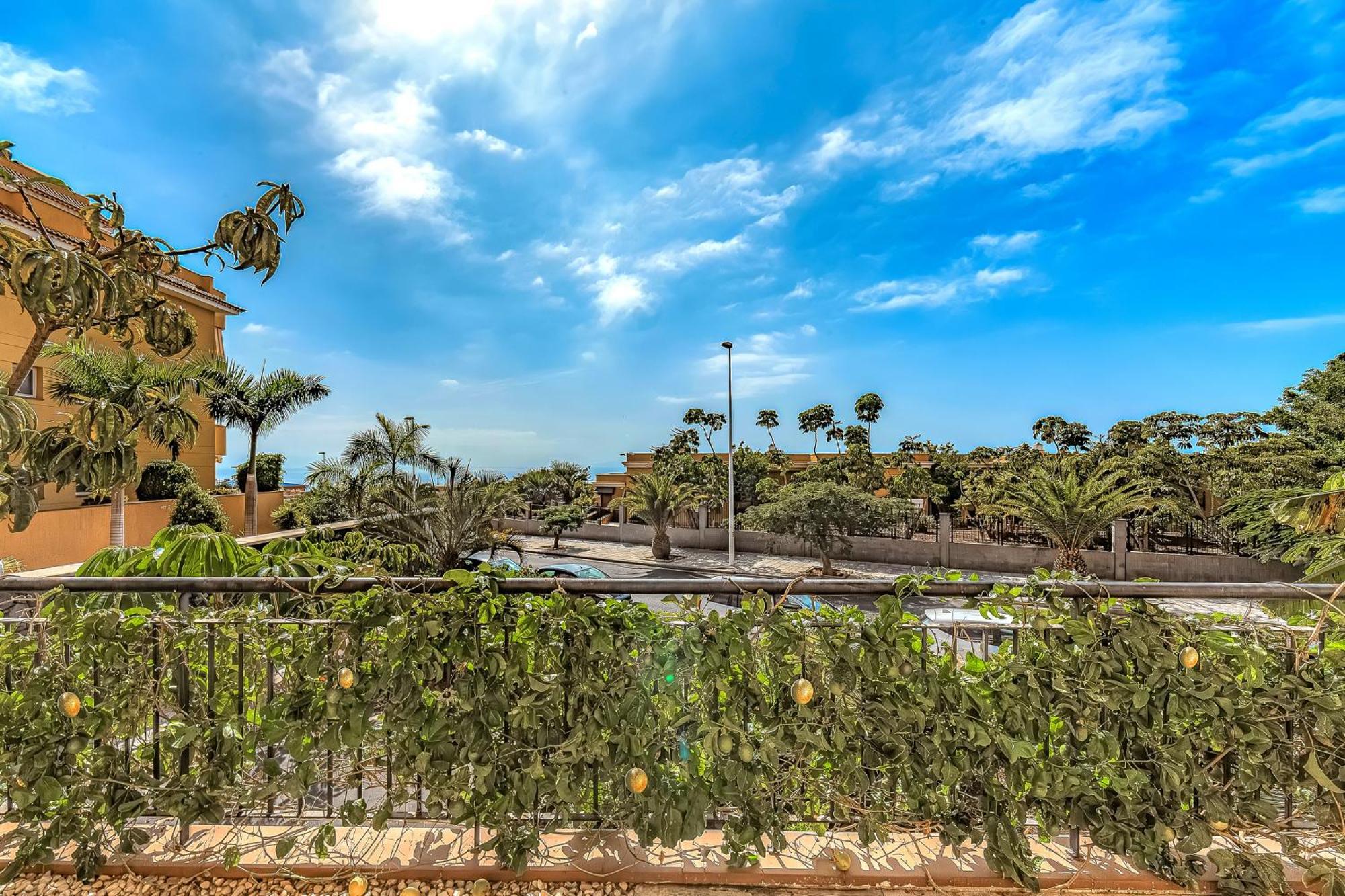Ocean View Family Apartment In Playa La Arena Puerto de Santiago  Exterior photo